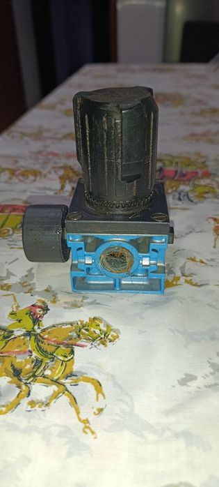 Regulador de pressão até (16 bar)