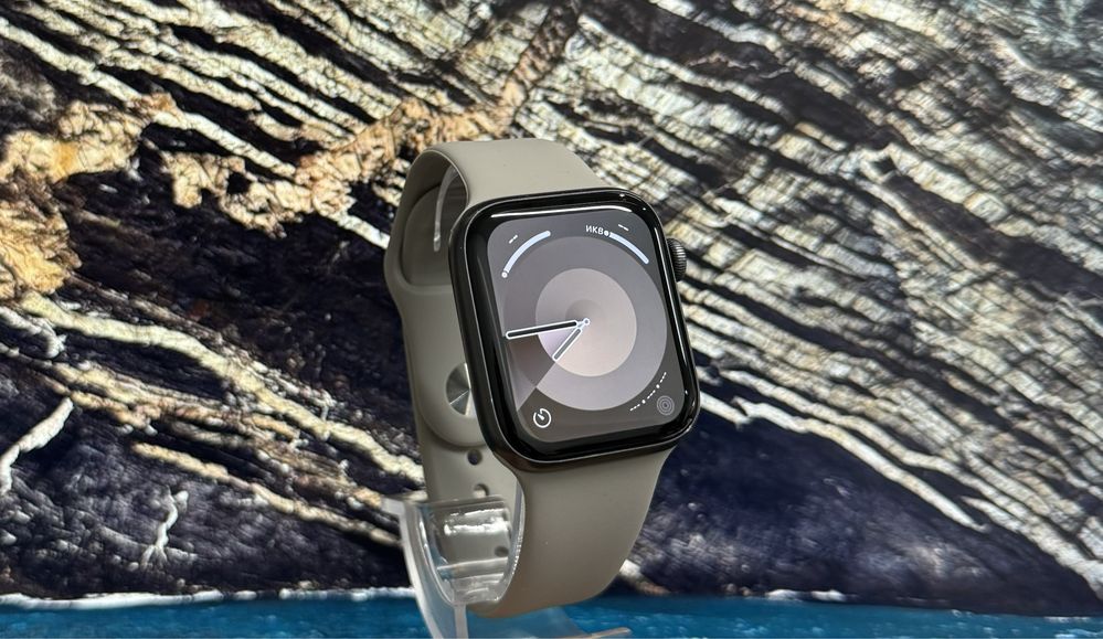 Apple Watch  Series 4 Space Grey 44 mm GPS Aluminum