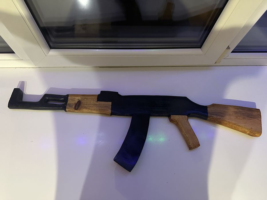 Макет Автомата з дерева