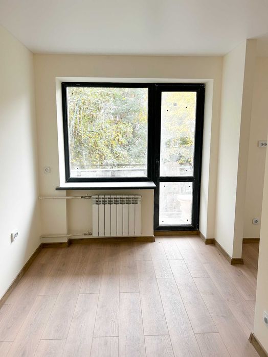 Однокімнатна з новим ремонтом