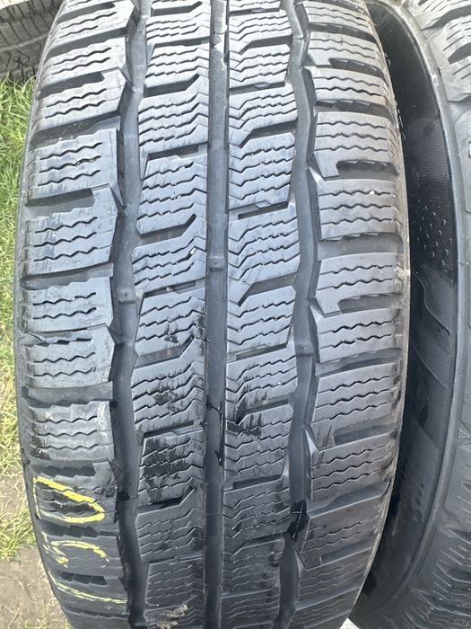 Opony kumho winter portran cv51 104/102 h 215/60/17(1017c/98 b)