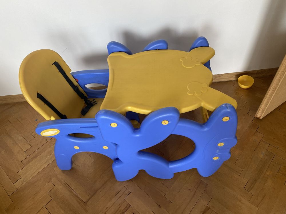 Krzeselko do karmienia, stolik i krzeslo 2w1