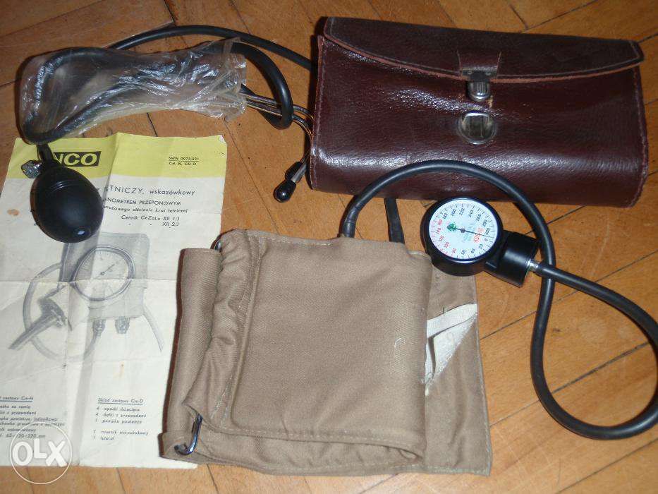 Manualny aparat do mierzenia cisnienia tetniczego.