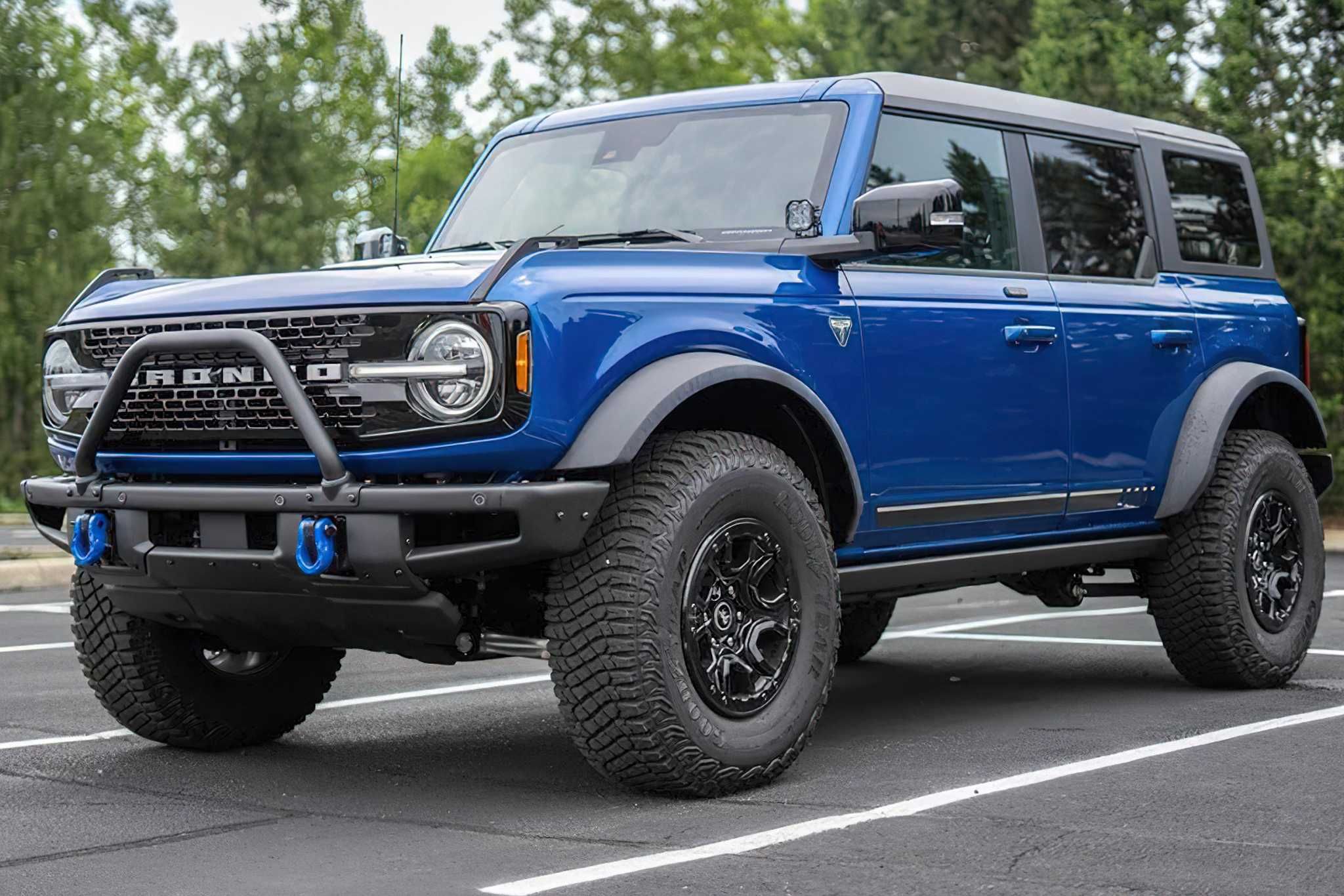 Ford  Bronco First Edition      2021