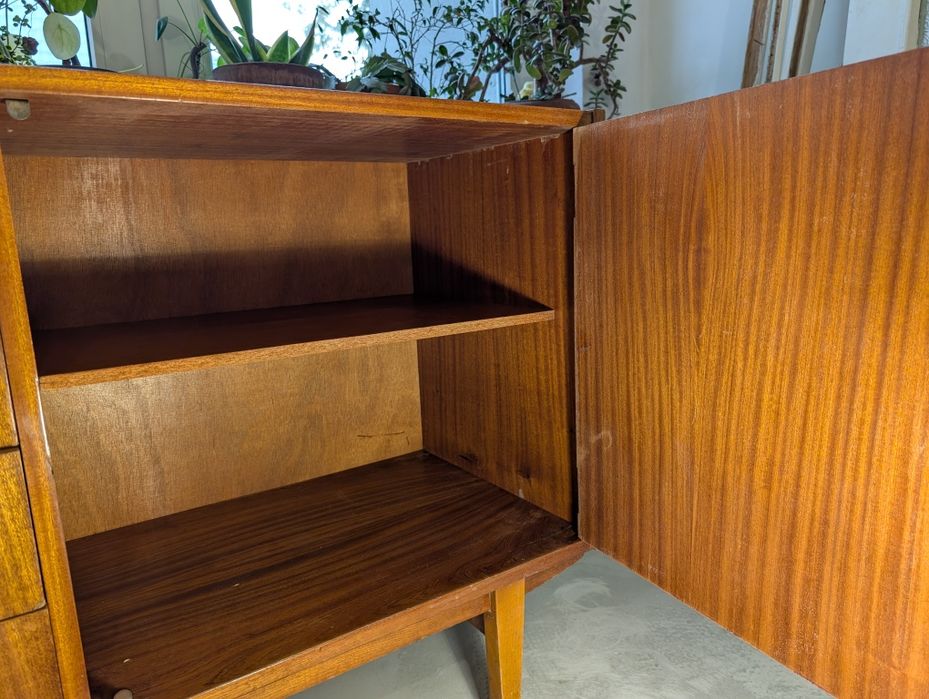 Komoda PRL Violetta jamnik wysoki połysk