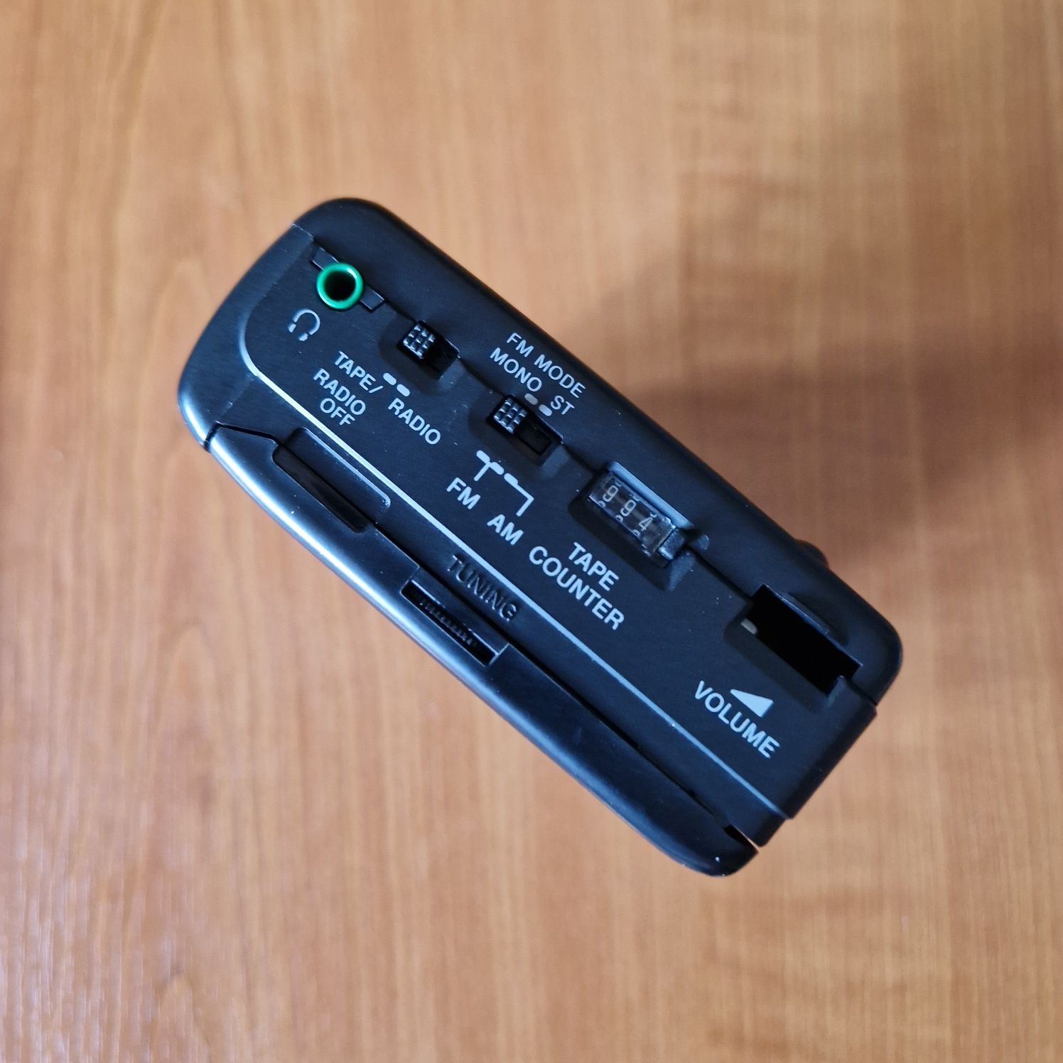 Sony Walkman Recording Stereo Tuner WM-F2041