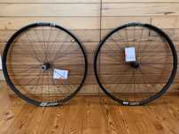 Par de Rodas 29’ DT swiss HX1700 LS hybrid NOVAS