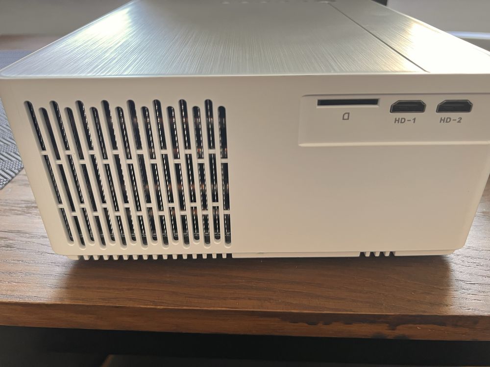 Okazja! Projektor BYINTEK K20
