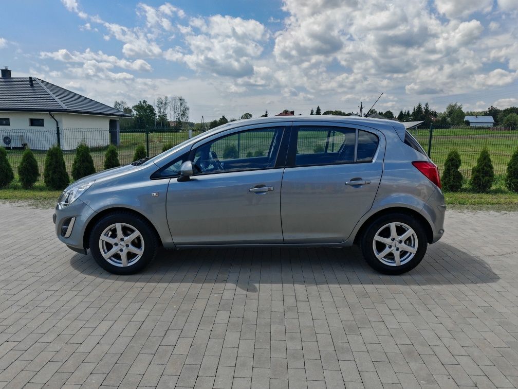 Opel Corsa 1.3d / lift / isofix / KLIMA / super stan