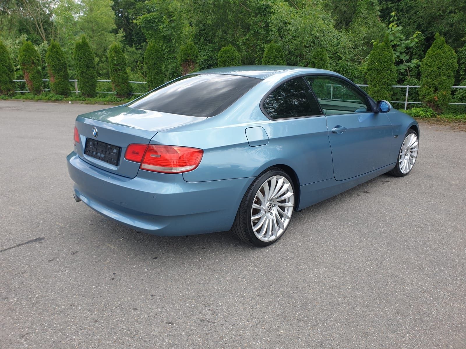 BMW E92 320i COUPE Oryginalny Lakier ATLANTIK BLAU 123000km przebiegu!
