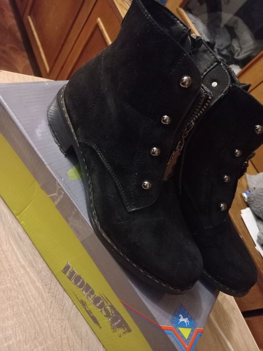 Сапожки 37 розмір