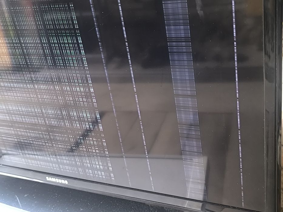 Телевізор Samsung Ue32EH5300 по запчастинах
