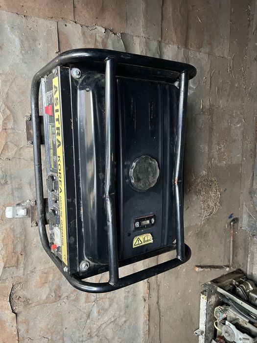 Бензиновий генератор Asitra 2.5,