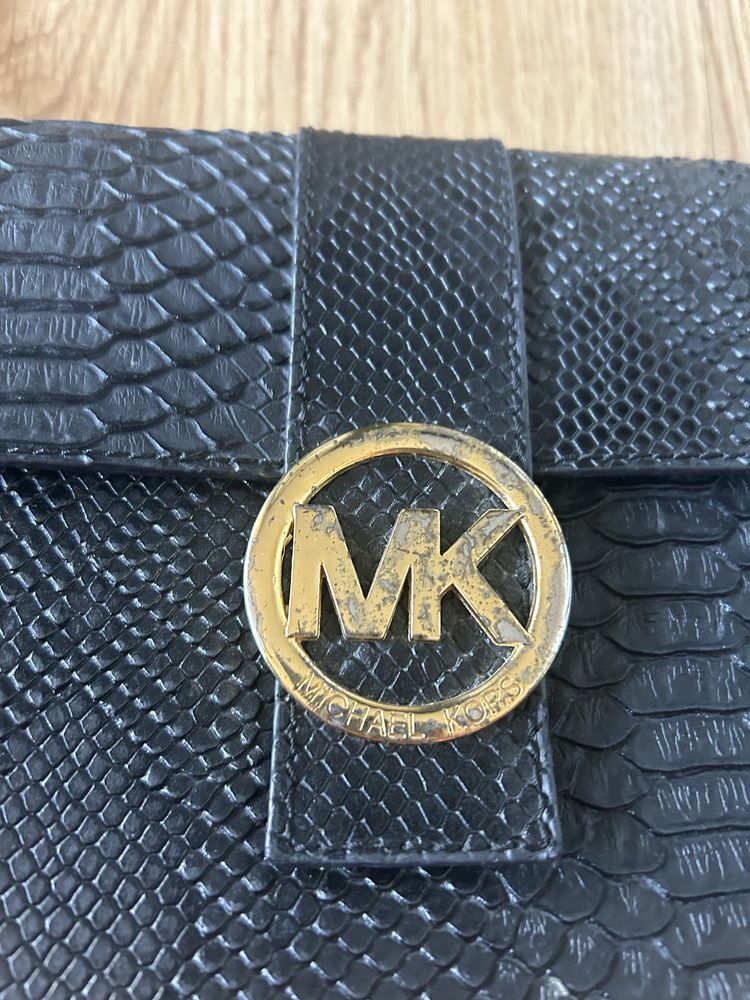 Czarna torebka michael kors