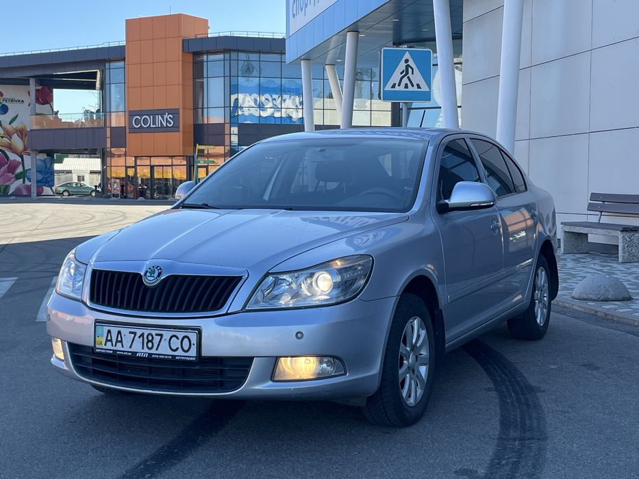 Skoda octavia A5 рест 1.8 один власник рідна фарба