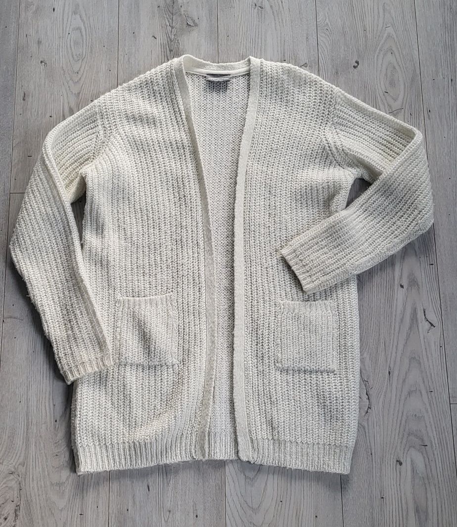 Sweter dziewczęcy r.146/152