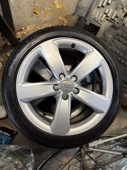 Koła audi 18 cali 5x112 225/45/18 letnie opony po jednym sezonie