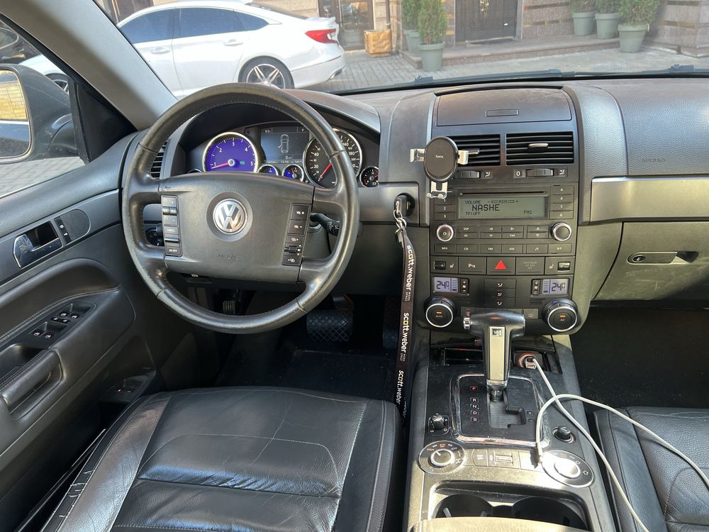 VW Touareg 3.0tdi