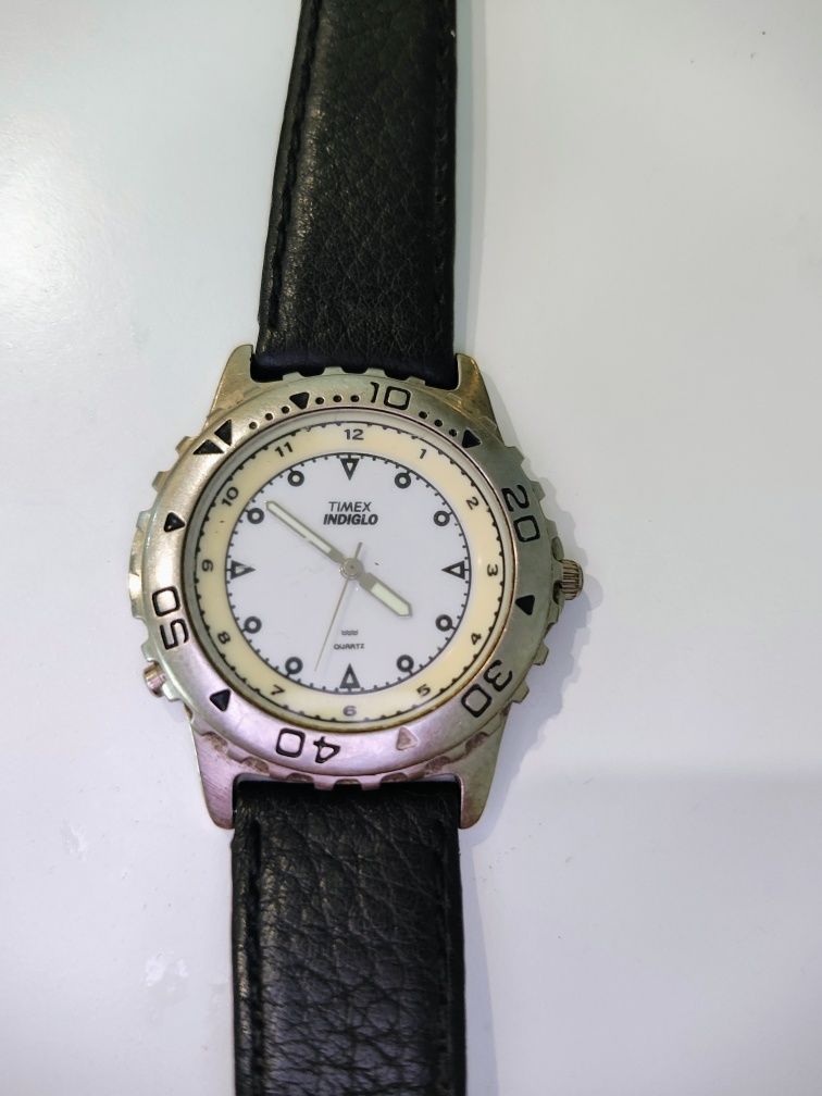 Часы Timex Indiglo оригинал донор на запчасти