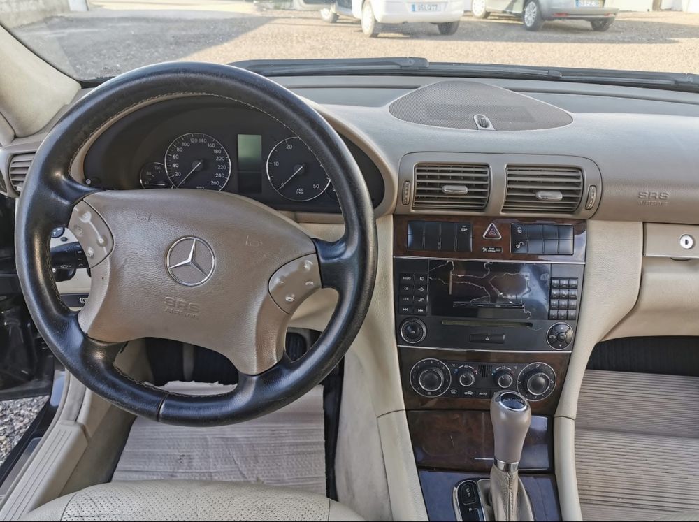 Mercedes C220 150cv