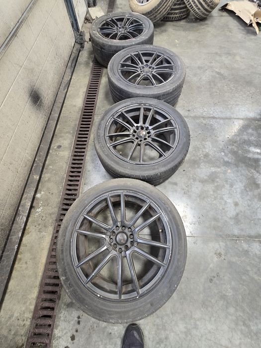 Alu 18  5x114.3 masterti