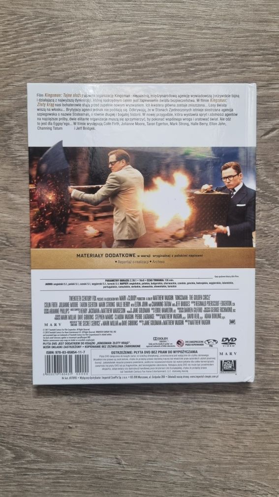 Film DVD z książką "Kingsman:Złoty Krąg"