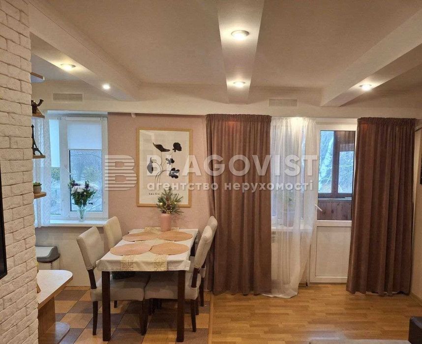 Продаж 2К квартири ст.м. Дорогожича 5 хв.