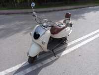 Skuter RETRO 50CM 4T czterosuwowy rozrusznik typu Vespa Lambretta 2010