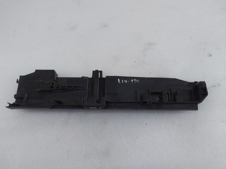 Plástico genérico BMW 1 (E87)