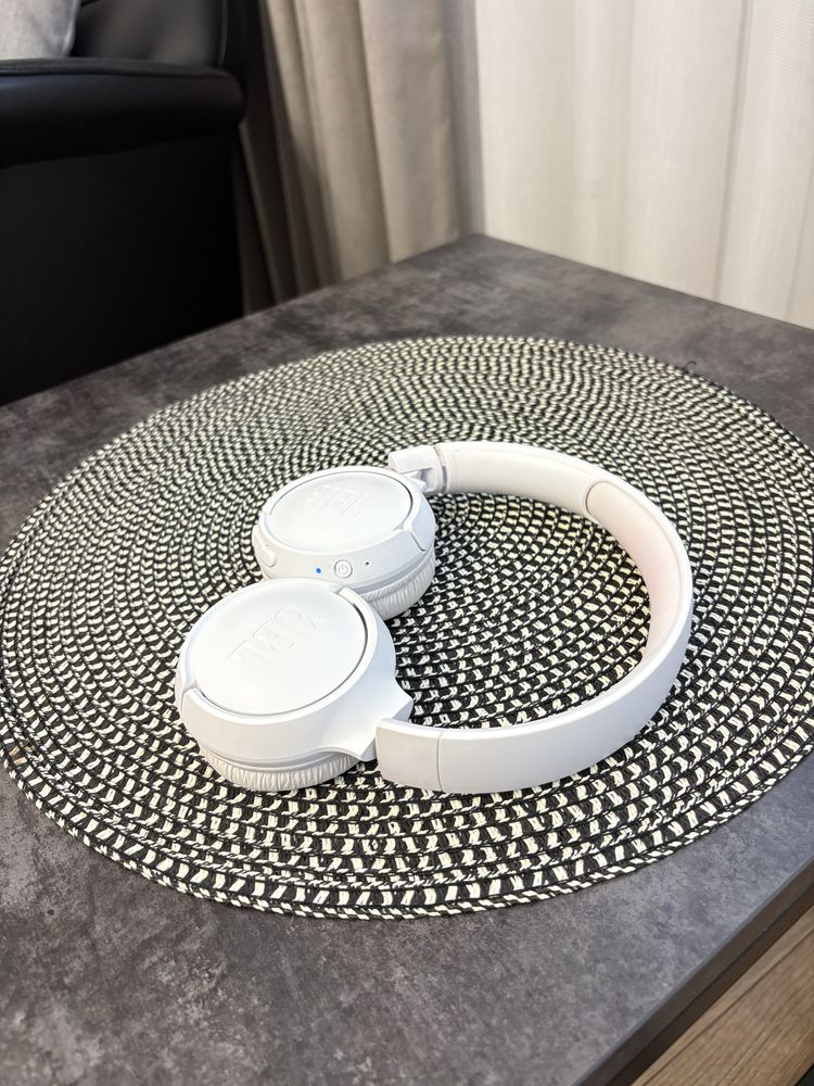 Nauszne słuchawki JBL Tune 510BT Białe