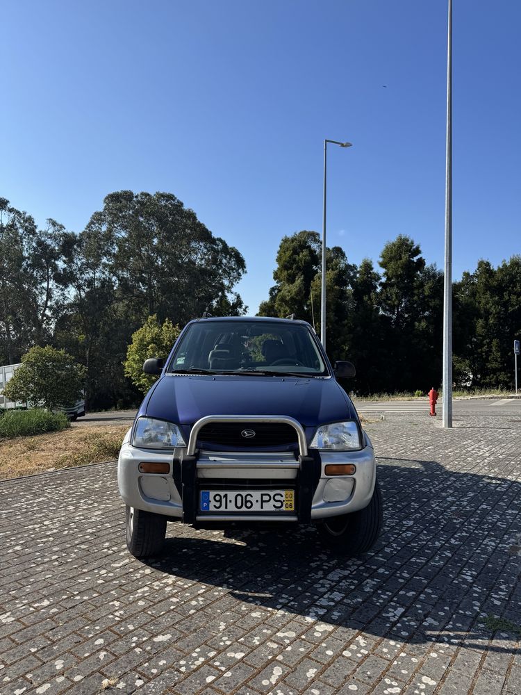 Daihatsu Terios Blue - Jipe