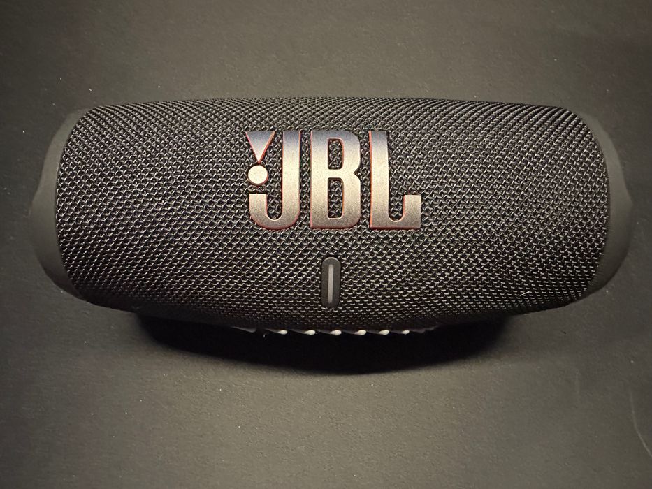 JBL Charge 5 -  jak nowy, etui GRATIS!