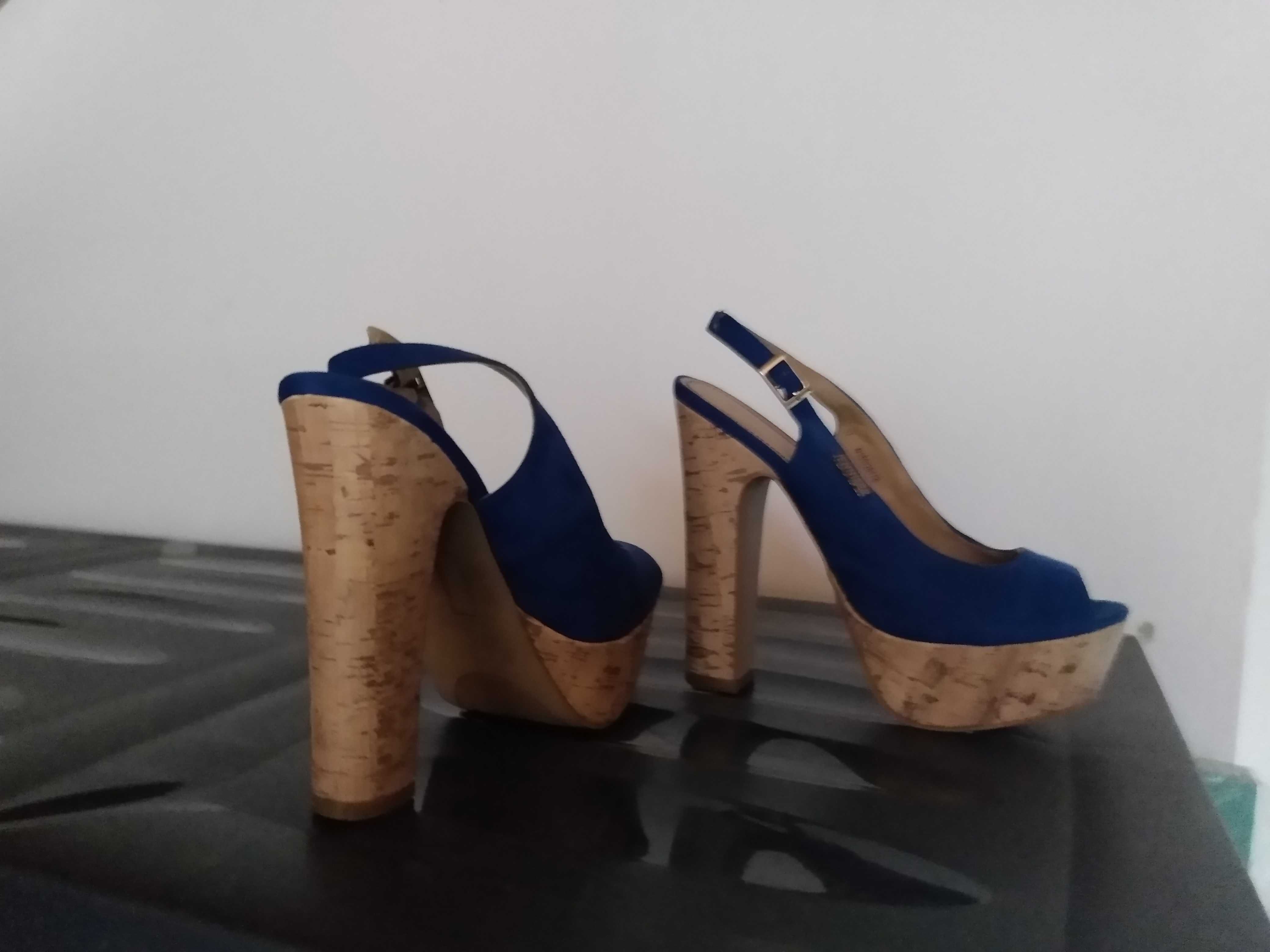 Buty damskie różne