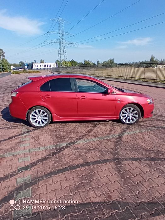 Mitsubishi Lancer sportbacka 1.8 doinwestowany