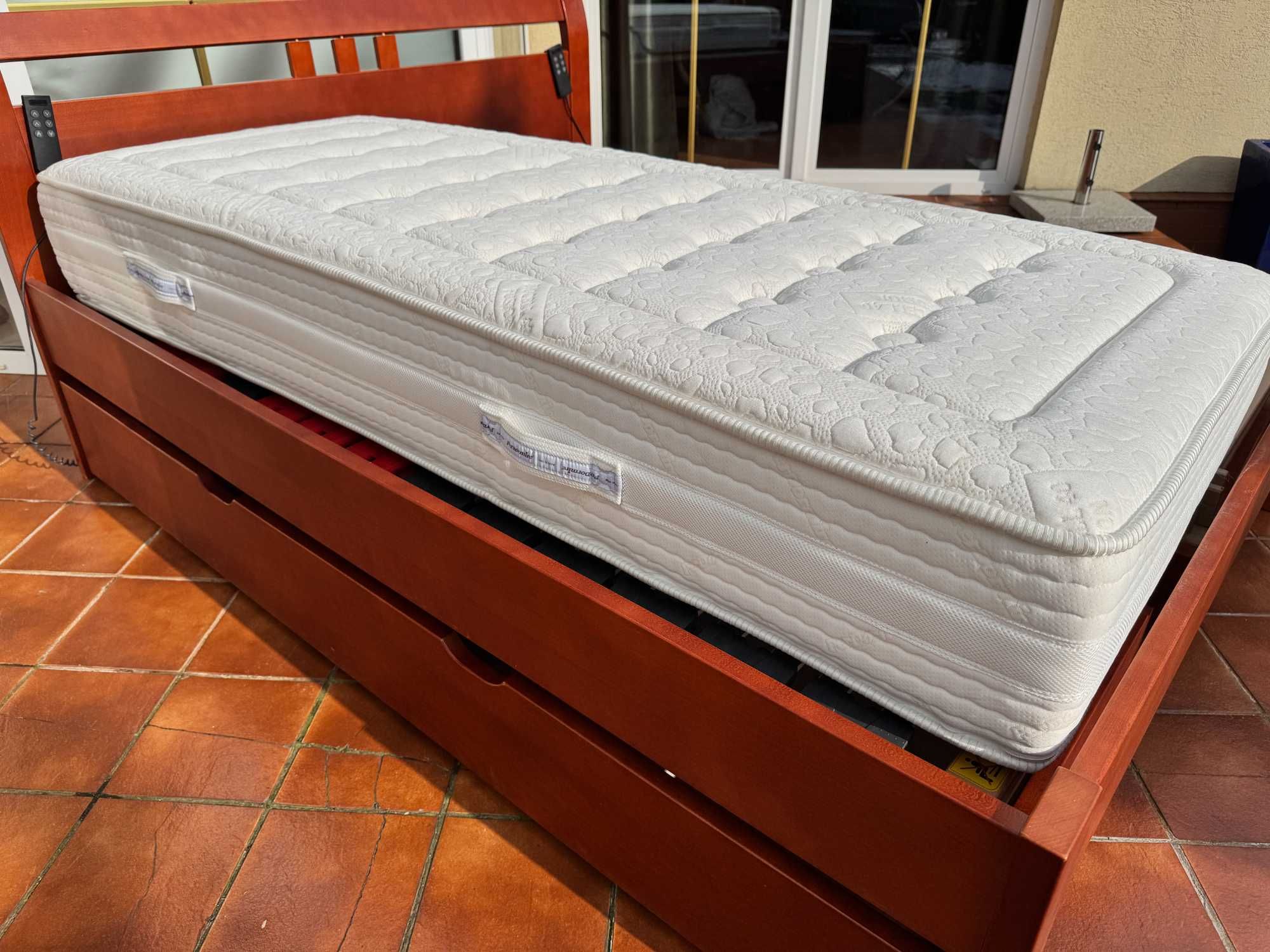 Ekskluzywny włoski materac PerDormire 80x 200  łóżko sypialnia kanapa