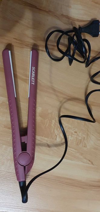 Вирівнювач для волосся Scarlett SC-068, утюжек для волос, стайлер