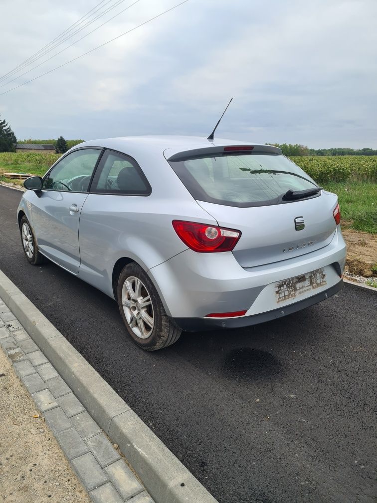 Seat Ibiza 2009r 1.4