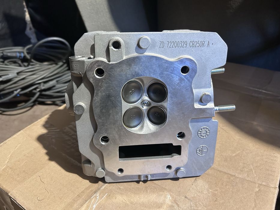 Zongshen 172fmm 4v(cb250(r)) 4 клапанний
