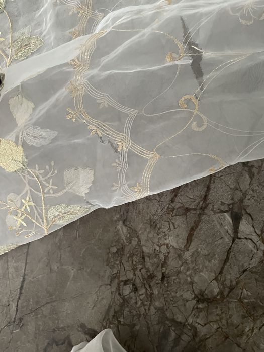 Відддам за символічну ціну Тюль штори гардини