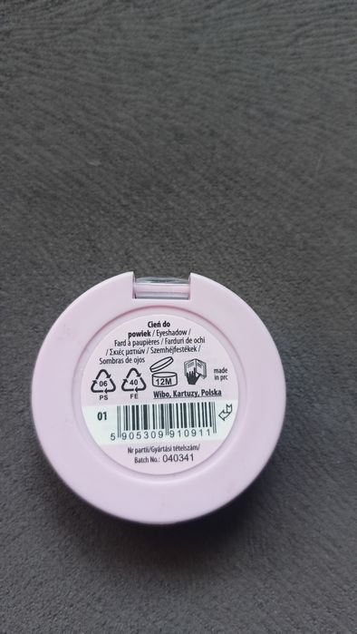 Cień i pigment do oczu