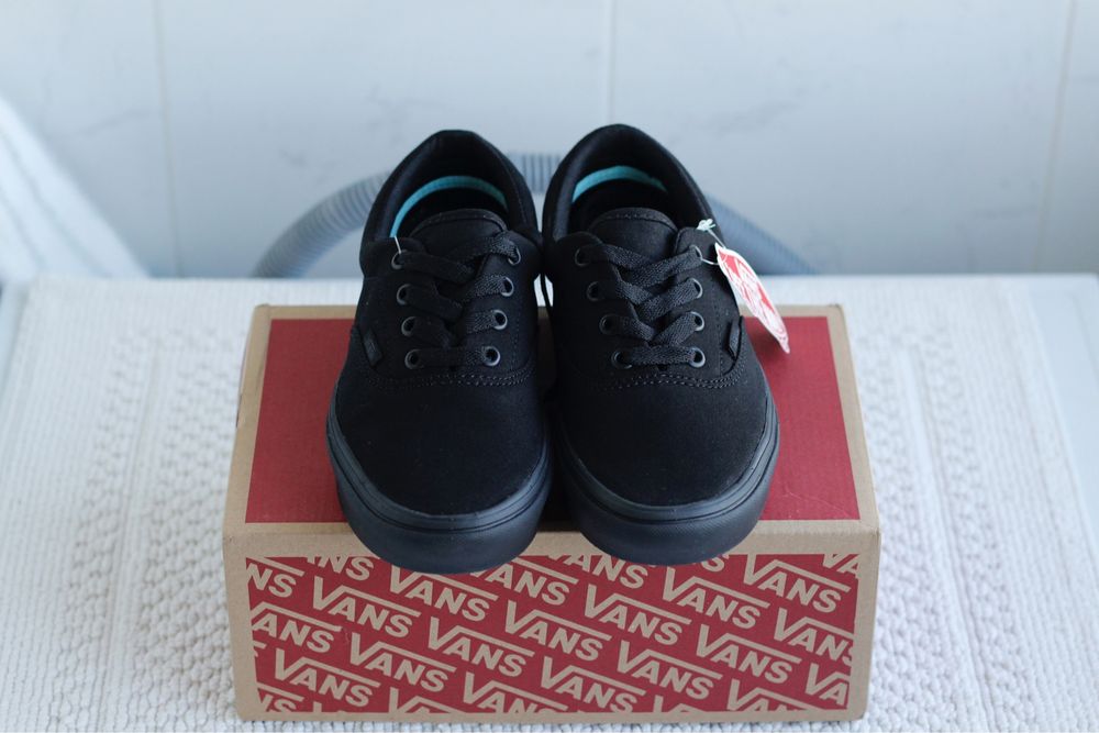 Vans Comfycush Era novos com etiqueta