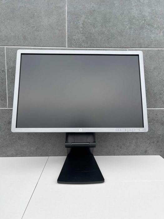 Монітор HP EliteDisplay E241i/24" Full HD/LED/IPS/16:10/60Gz/250 кд/м²