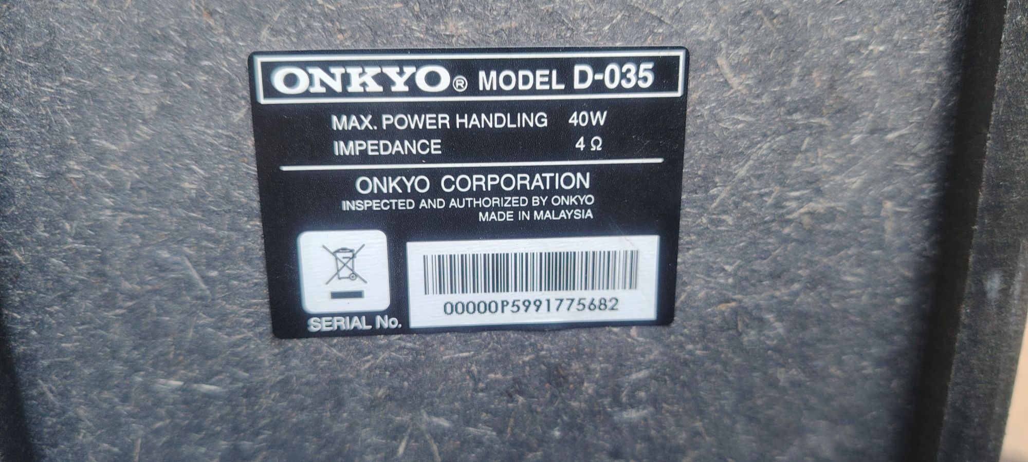 Wieża onkyo CR 325 z pilotem