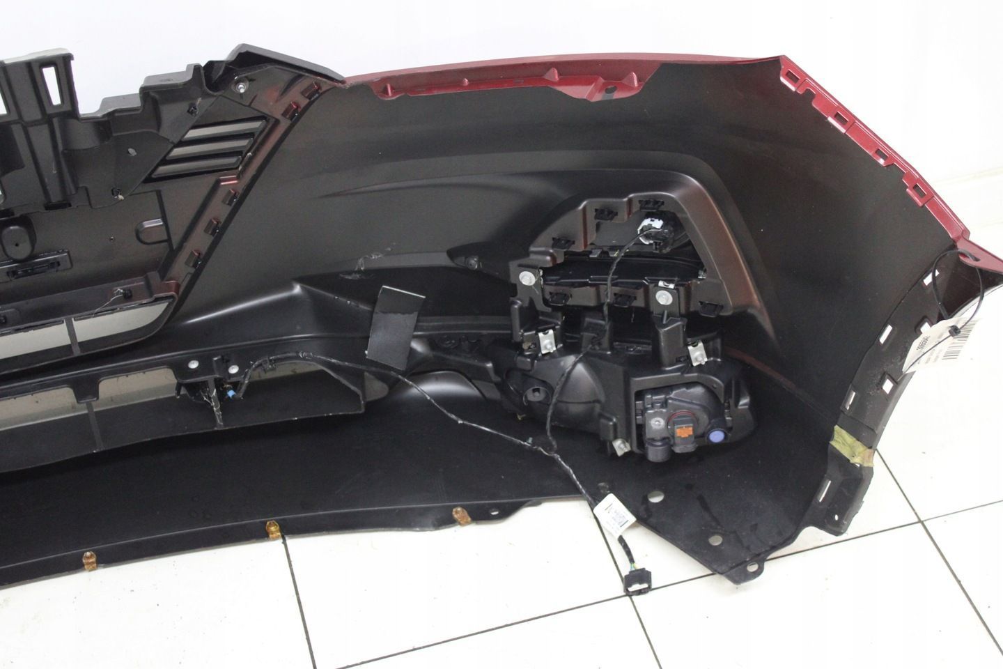NISSAN QASHQAI J11 LIFT 17R- ZDERZAK PRZÓD PRZEDNI 4X PDC HALOGENY