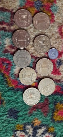 Продам монеты номиналом 1 грн разных годов