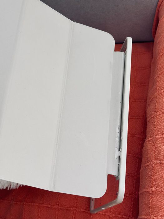 Чехол iPad 13" M4