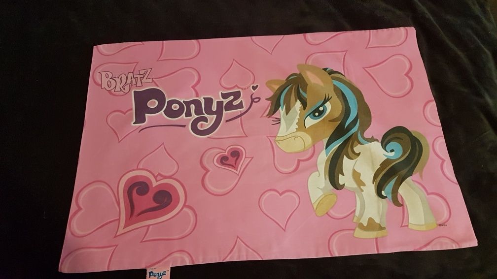 Pościel dziecięca singiel -licencjonowana "Bratz Ponyz"