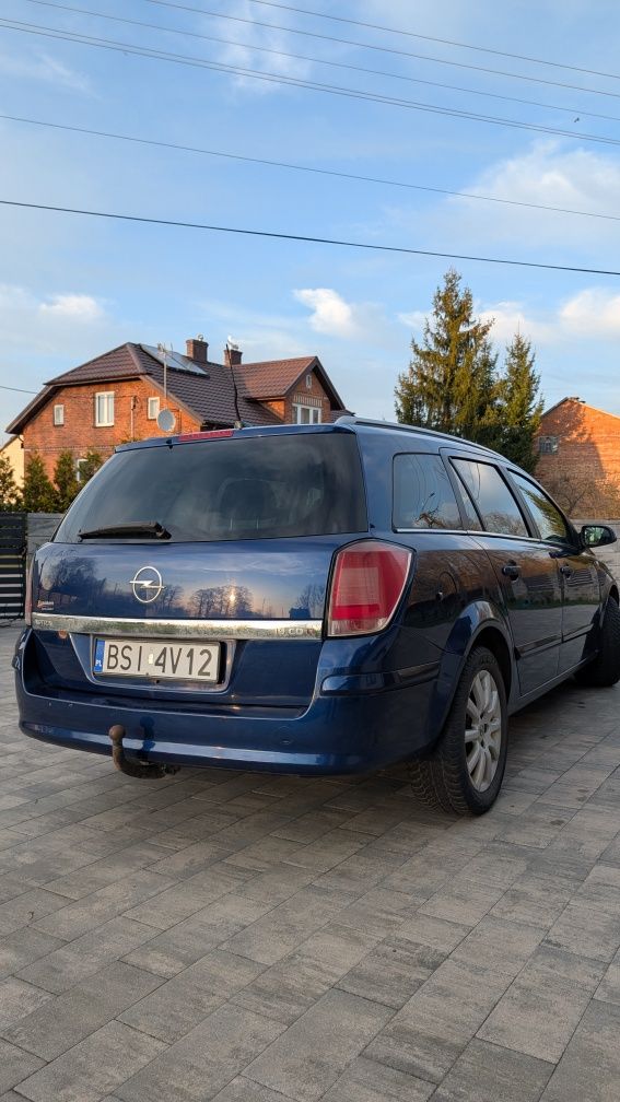 Opel Astra H kombi 1.9 CDTI, 2005