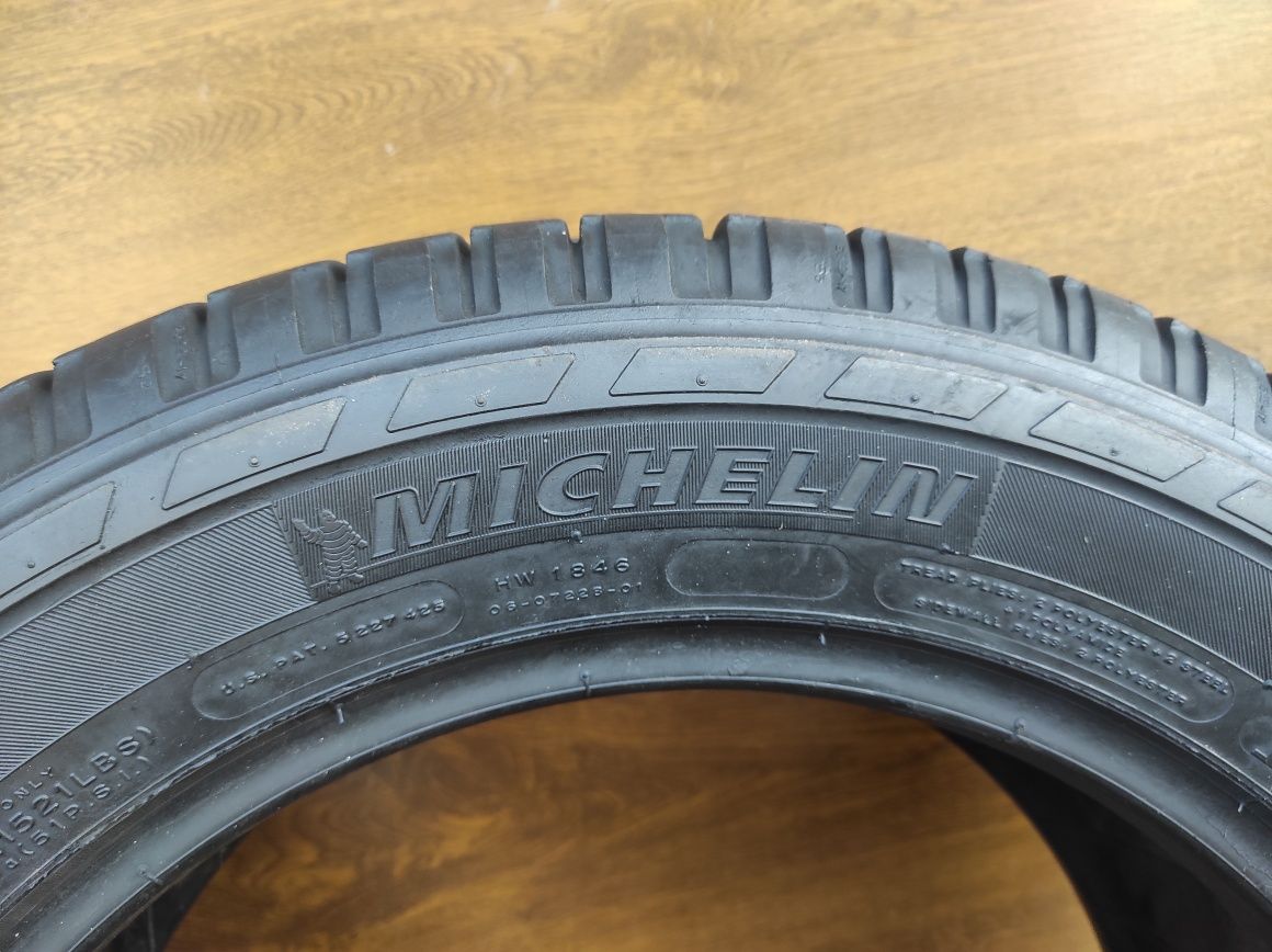 M Opona MICHELIN Synchrone 4x4 215/60R16