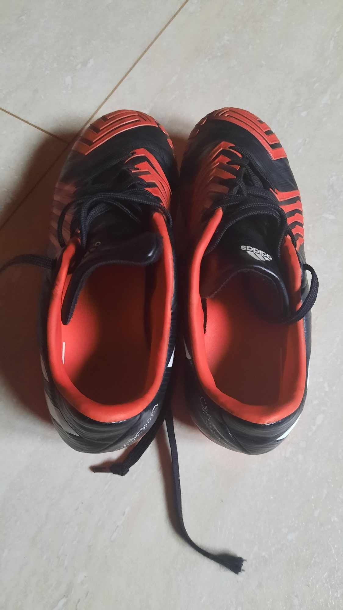 Buty korki Adidas Predator r34 wkładka 20,5-21cm